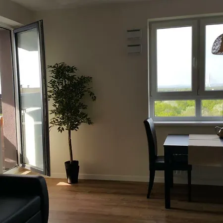 Apartment Apartament Widokowy Lotnicza Wroclaw