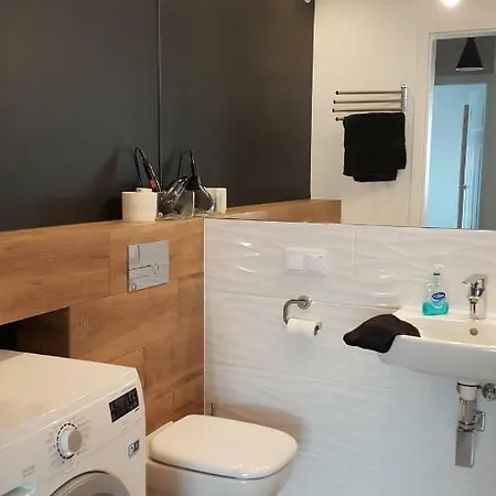Apartament Widokowy Lotnicza Apartment *
